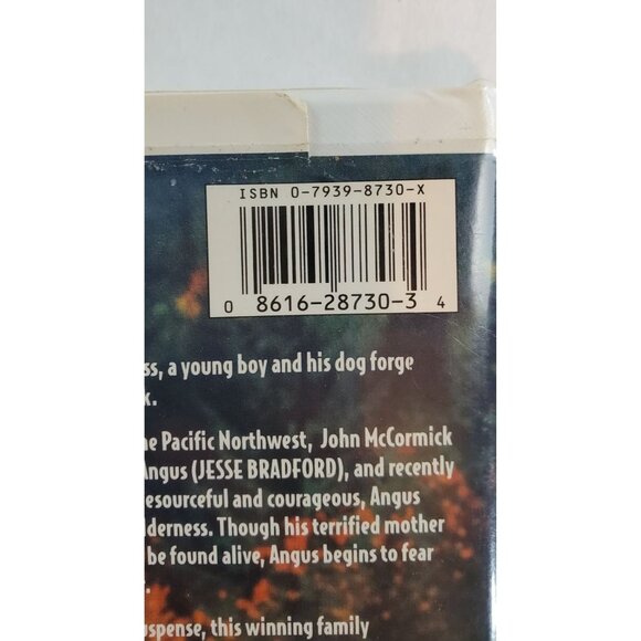 Far From Home: The Adventures Of Yellow Dog VHS Tape 1995 - Picture 5 of 6